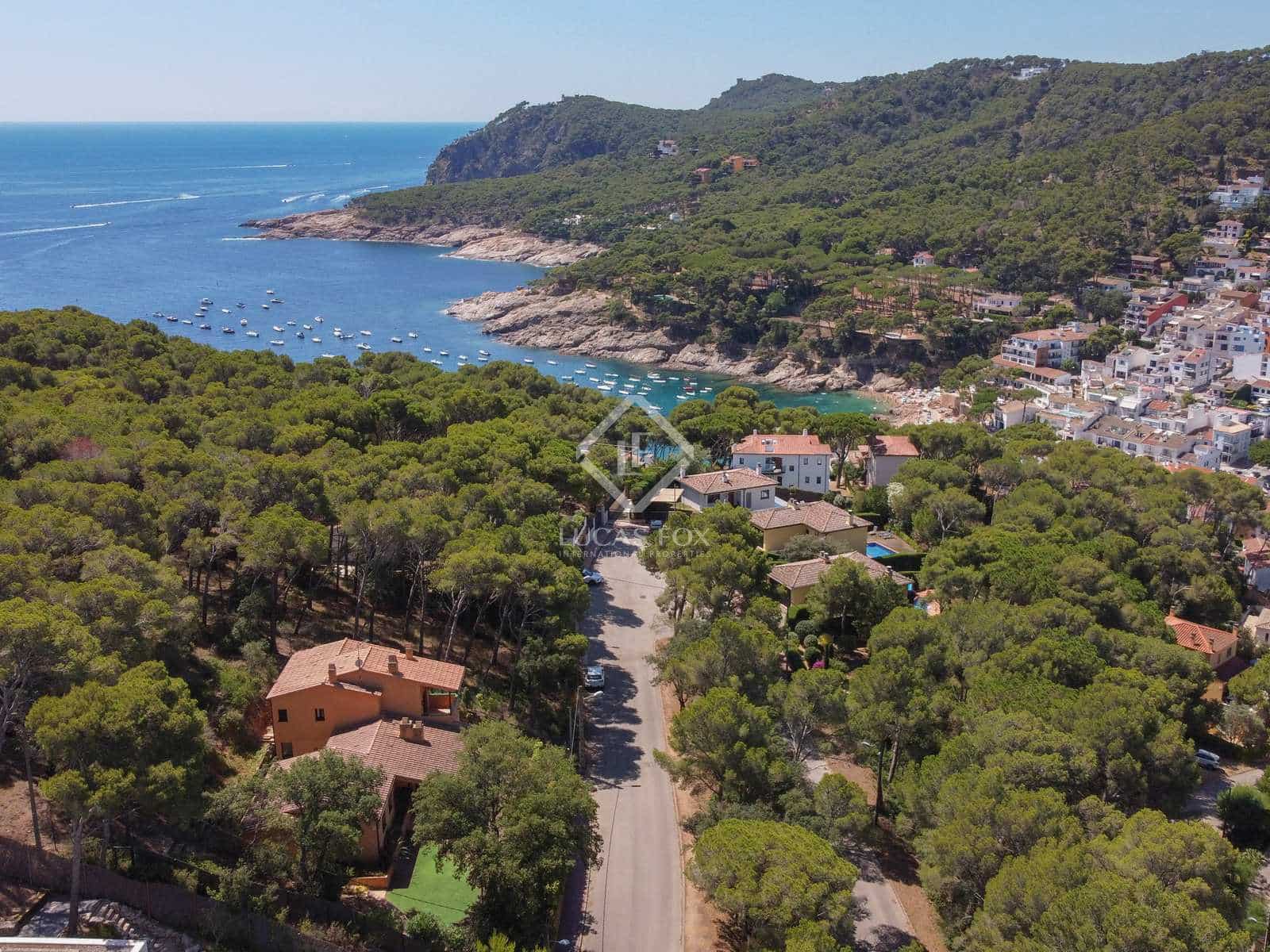 4 soveværelse Villa til salg i Tamariu med garage - € 925.000 (Ref: 8447136)