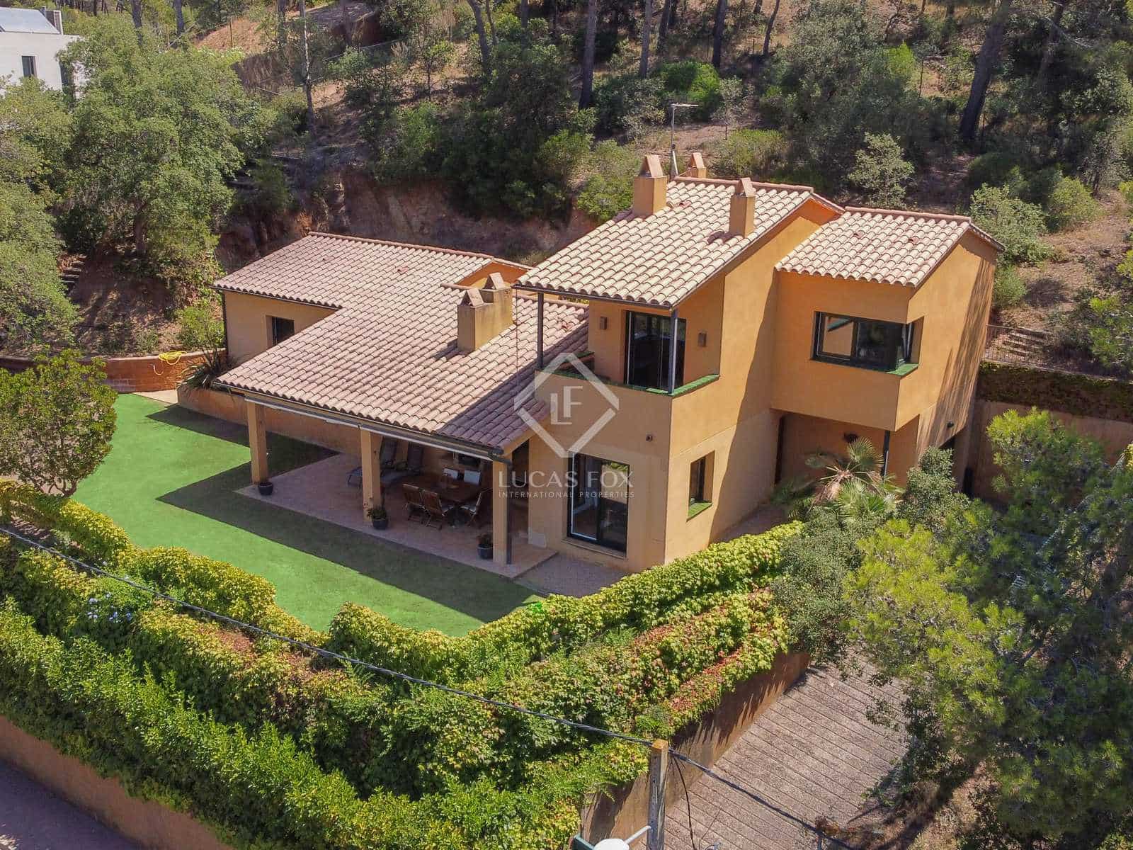 4 soveværelse Villa til salg i Tamariu med garage - € 925.000 (Ref: 8447136)