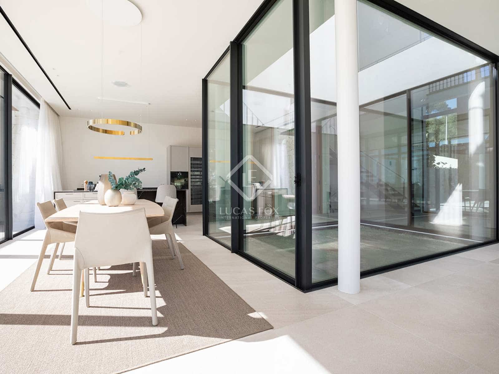 4 soveværelse Villa til salg i Genova med swimmingpool garage - € 4.500.000 (Ref: 8447411)