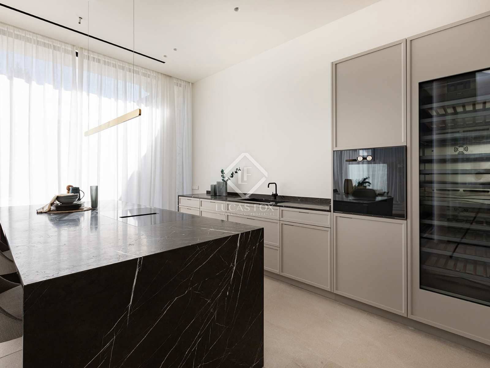 4 soveværelse Villa til salg i Genova med swimmingpool garage - € 4.500.000 (Ref: 8447411)