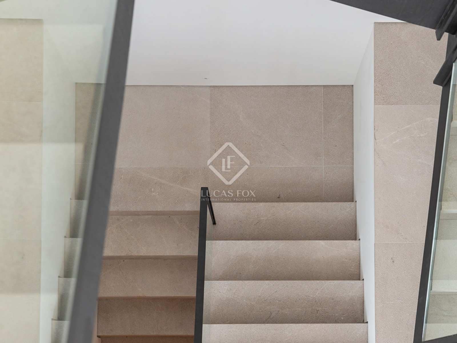 4 soveværelse Villa til salg i Genova med swimmingpool garage - € 4.500.000 (Ref: 8447411)