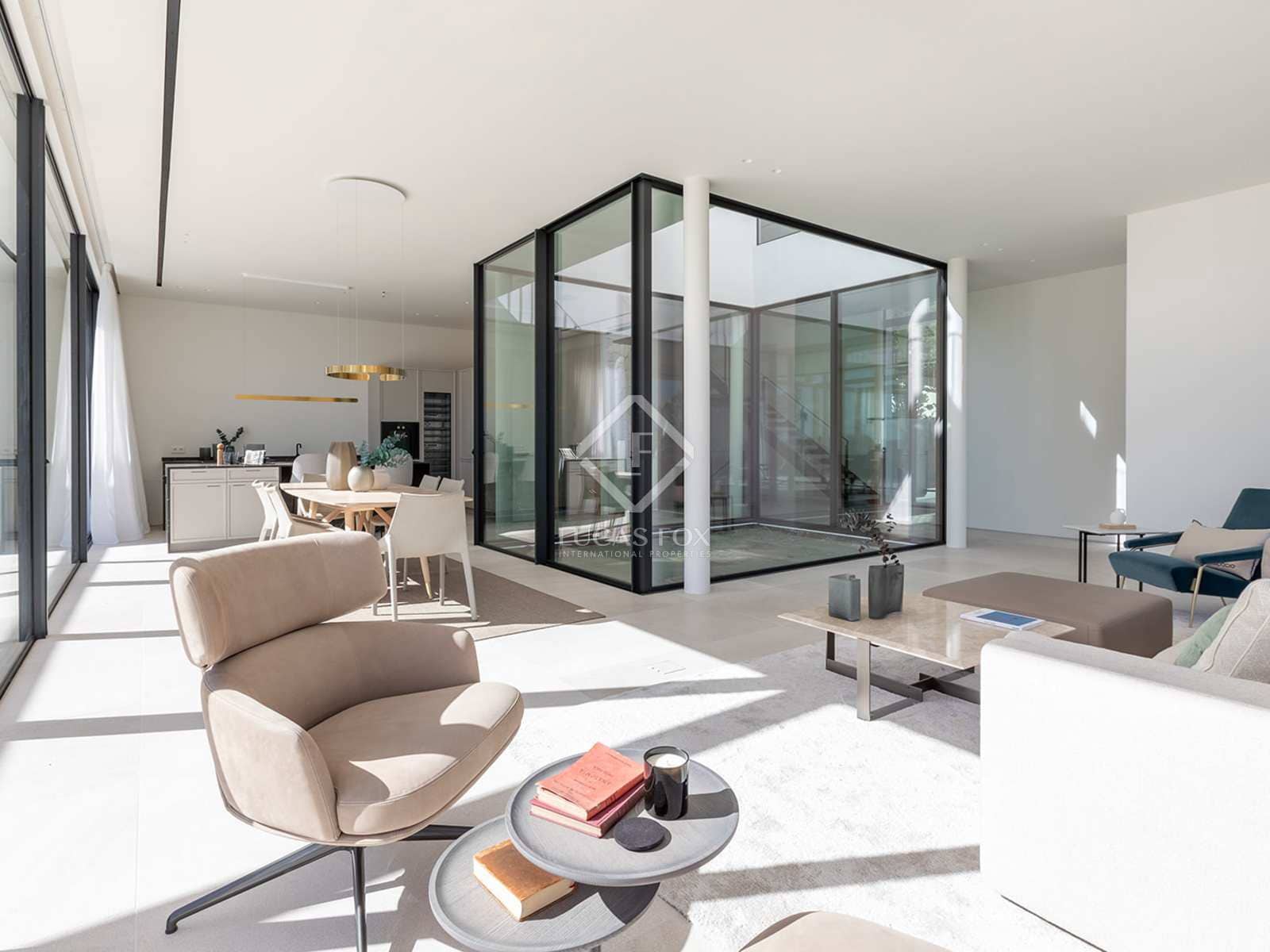 4 soveværelse Villa til salg i Genova med swimmingpool garage - € 4.500.000 (Ref: 8447411)