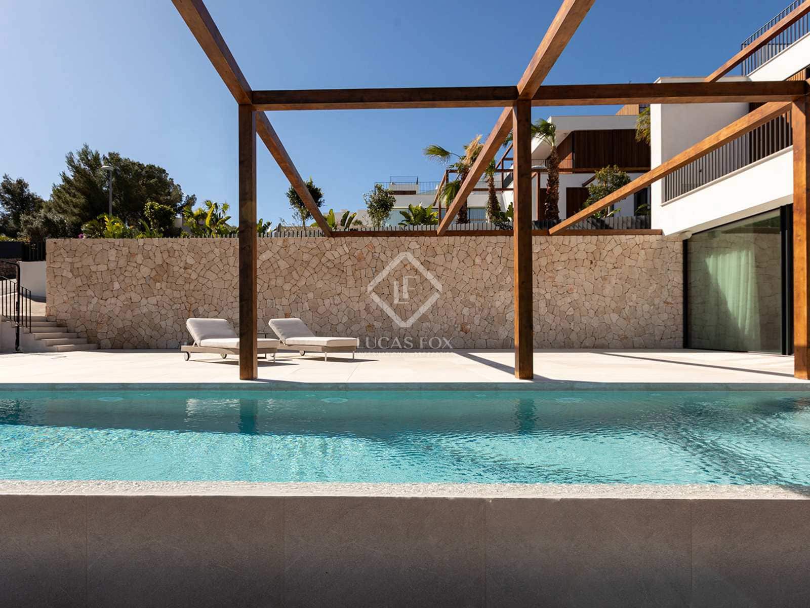 4 soveværelse Villa til salg i Genova med swimmingpool garage - € 4.500.000 (Ref: 8447411)