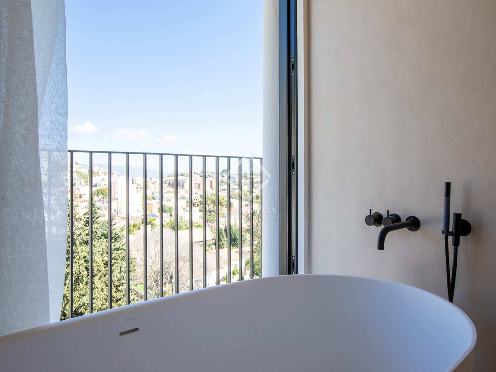 4 soveværelse Villa til salg i Genova med swimmingpool garage - € 4.500.000 (Ref: 8447411)