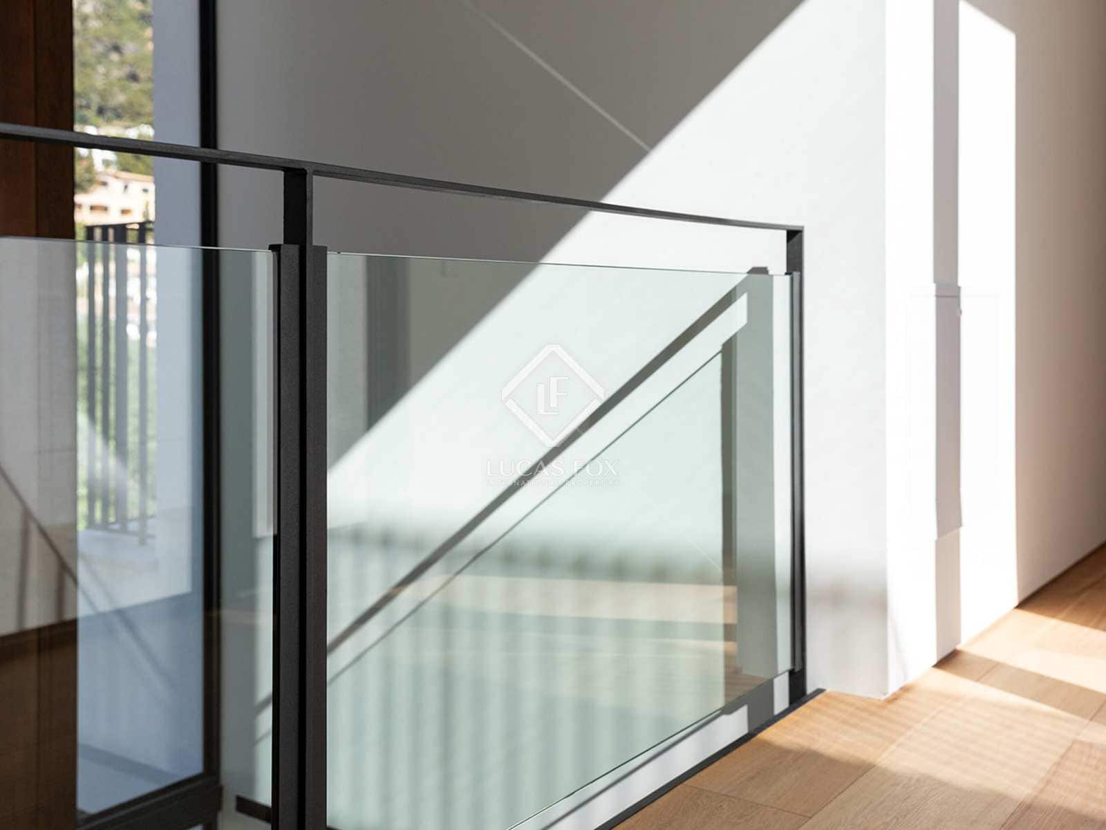 4 soveværelse Villa til salg i Genova med swimmingpool garage - € 4.500.000 (Ref: 8447411)