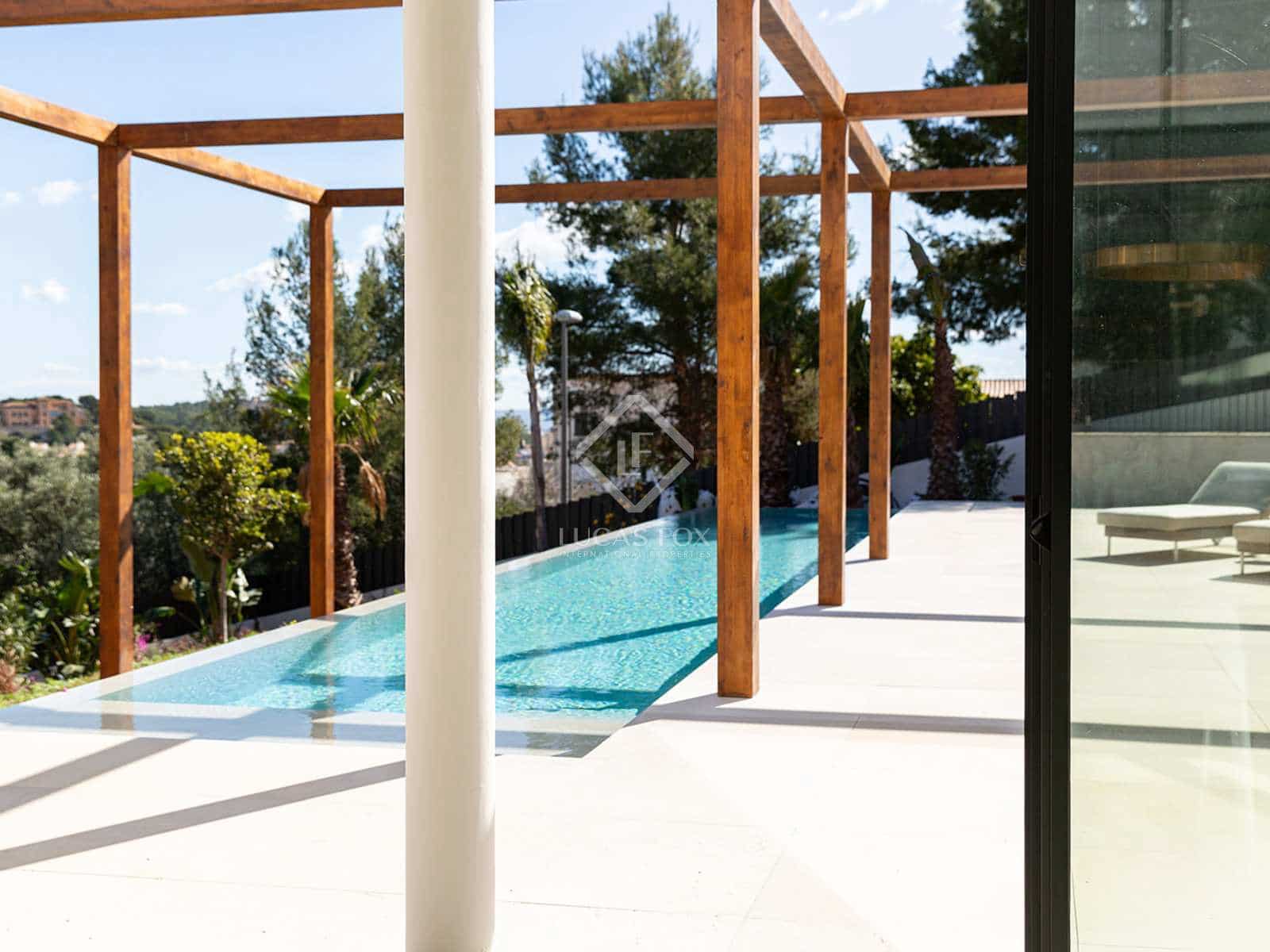 4 soveværelse Villa til salg i Genova med swimmingpool garage - € 4.500.000 (Ref: 8447411)