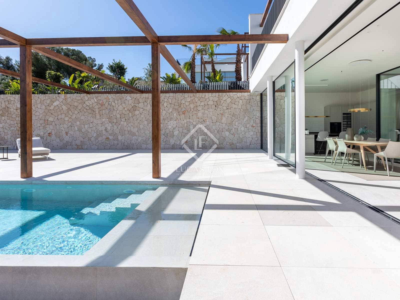 4 soveværelse Villa til salg i Genova med swimmingpool garage - € 4.500.000 (Ref: 8447411)