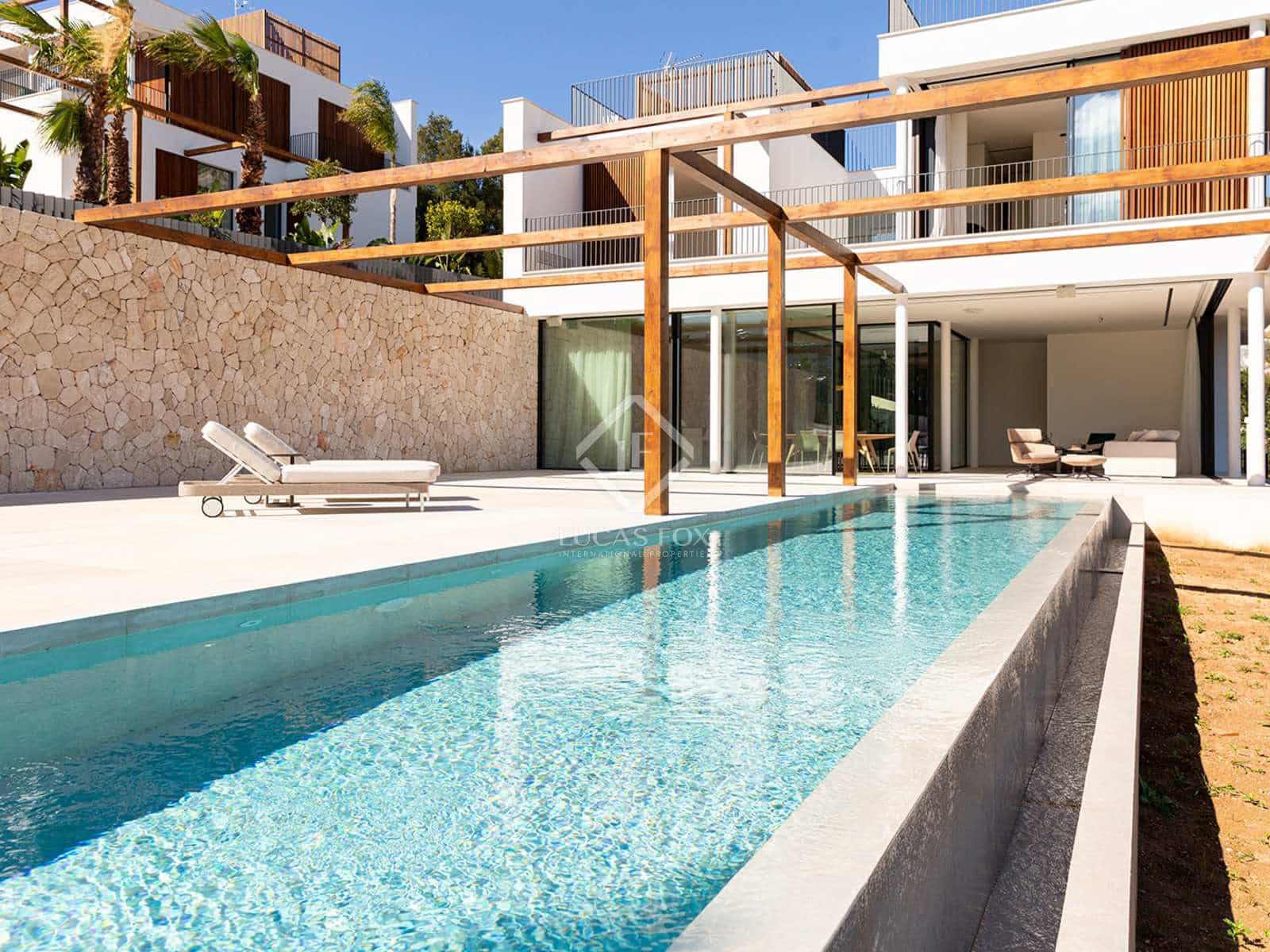 4 soveværelse Villa til salg i Genova med swimmingpool garage - € 4.500.000 (Ref: 8447411)