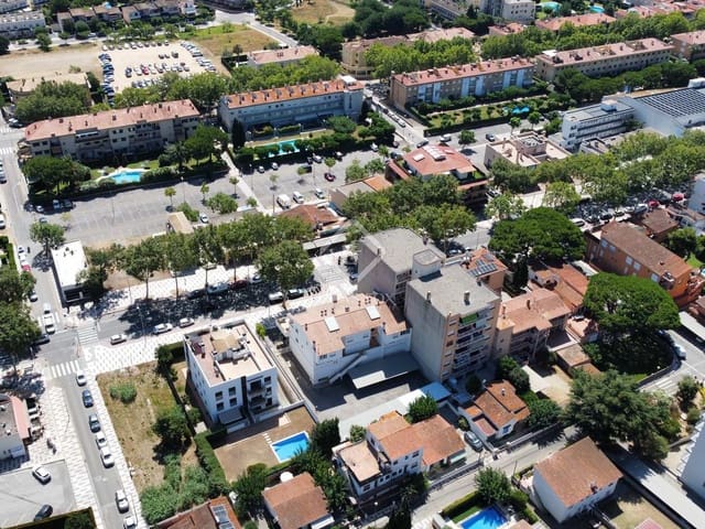 Building Plot for sale in Castell-Platja d'Aro - € 800,000 (Ref: 8448615)