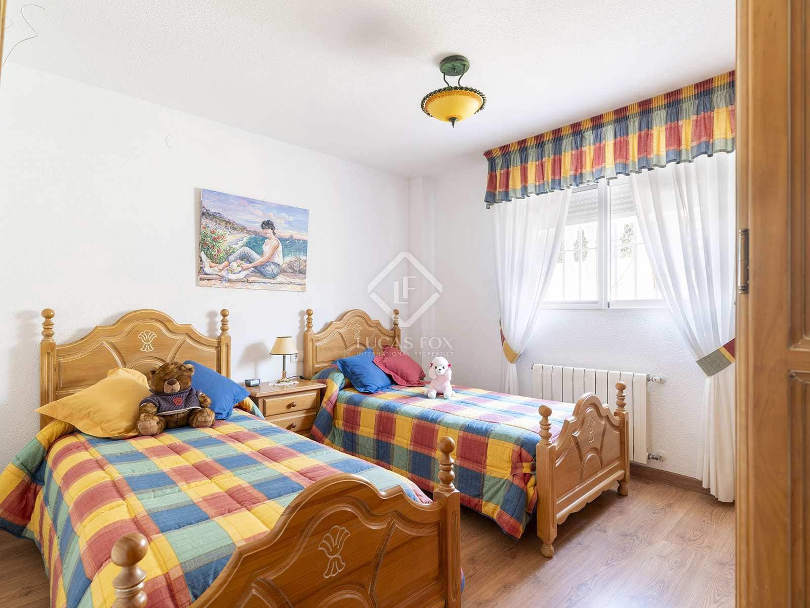 3 bedroom Villa for sale in Altea with pool garage - € 530,000 (Ref: 8448870)