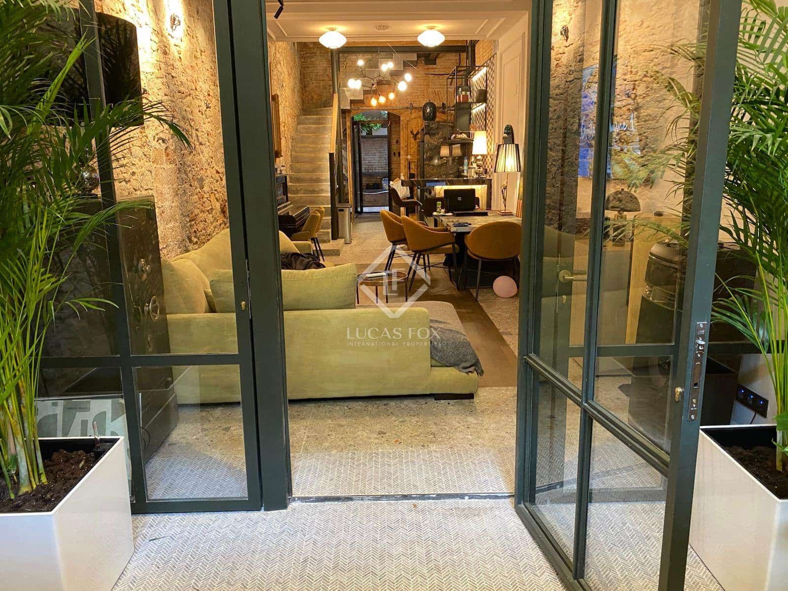 3 slaapkamer Appartement te koop in Barcelona stad - € 795.000 (Ref: 8449223)