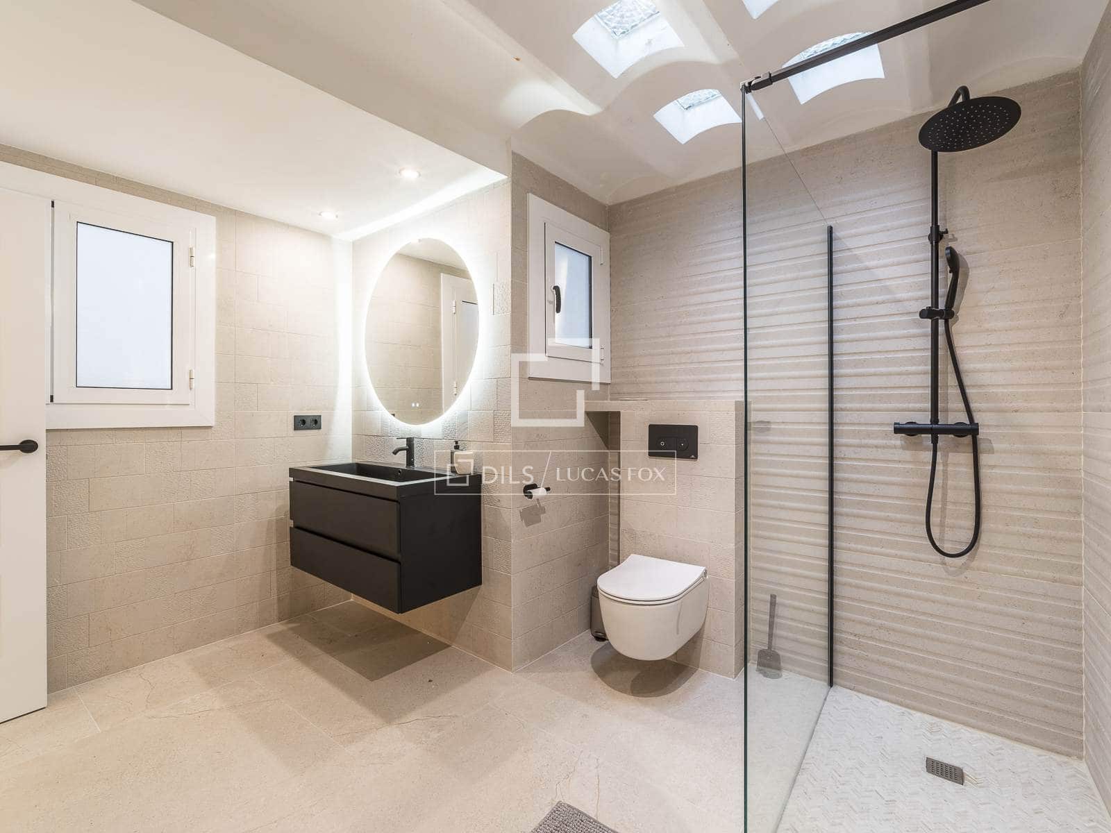 Apartamento de 3 habitaciones en Barcelona ciudad en venta - 795.000 € (Ref: 8449223)