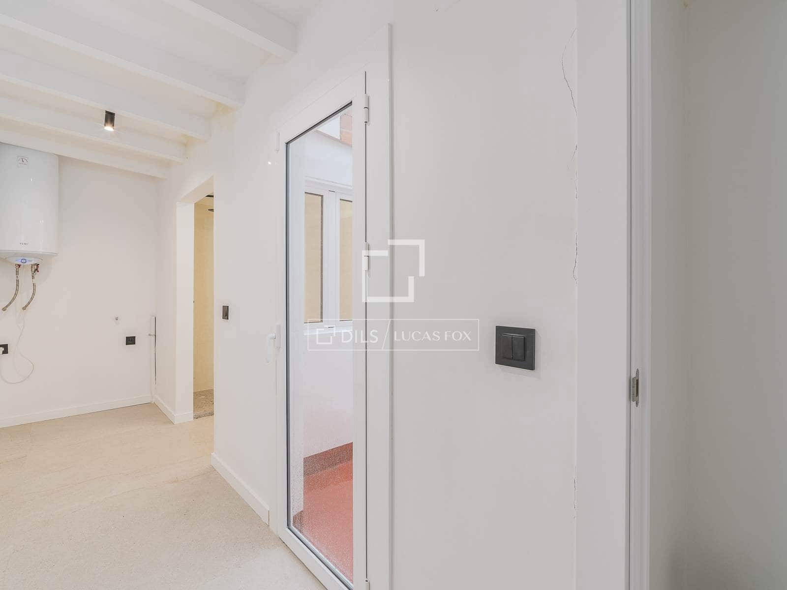 Apartamento de 3 habitaciones en Barcelona ciudad en venta - 795.000 € (Ref: 8449223)