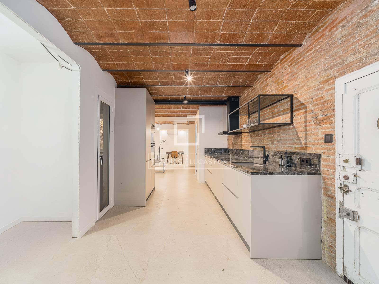 Apartamento de 3 habitaciones en Barcelona ciudad en venta - 795.000 € (Ref: 8449223)