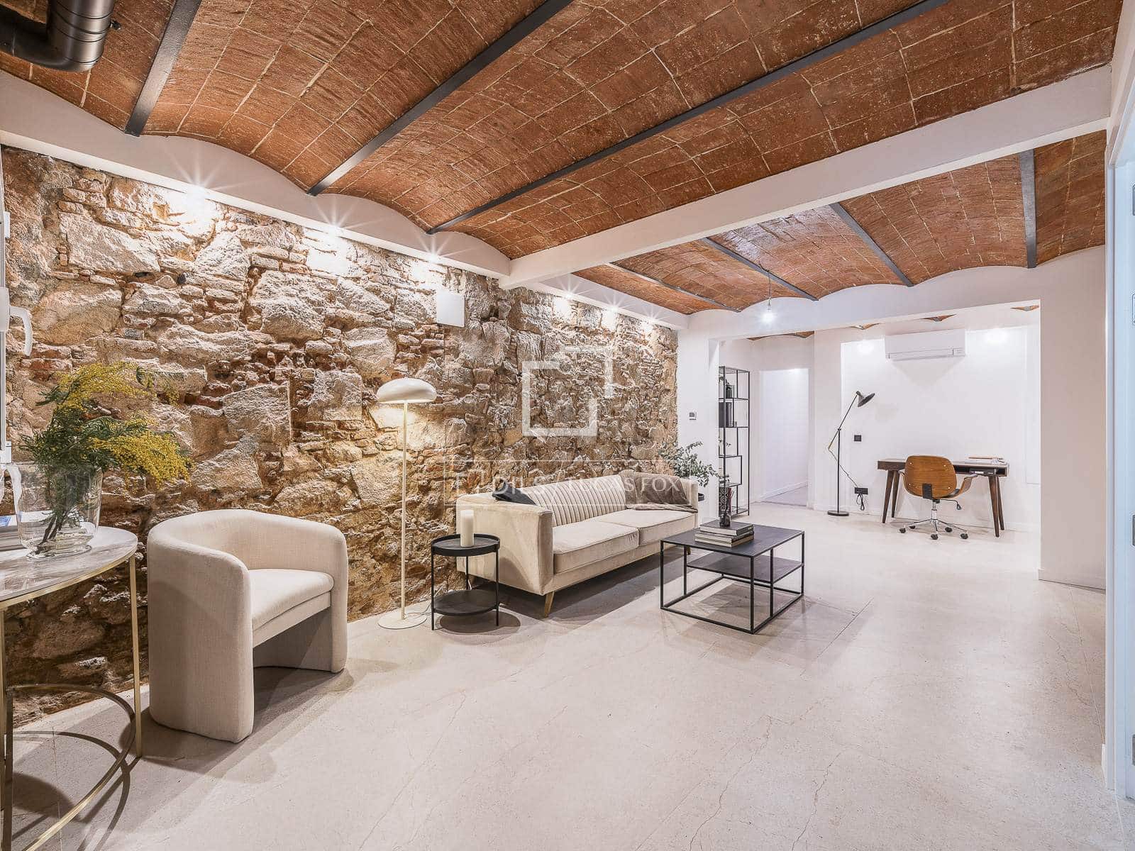 Apartamento de 3 habitaciones en Barcelona ciudad en venta - 795.000 € (Ref: 8449223)