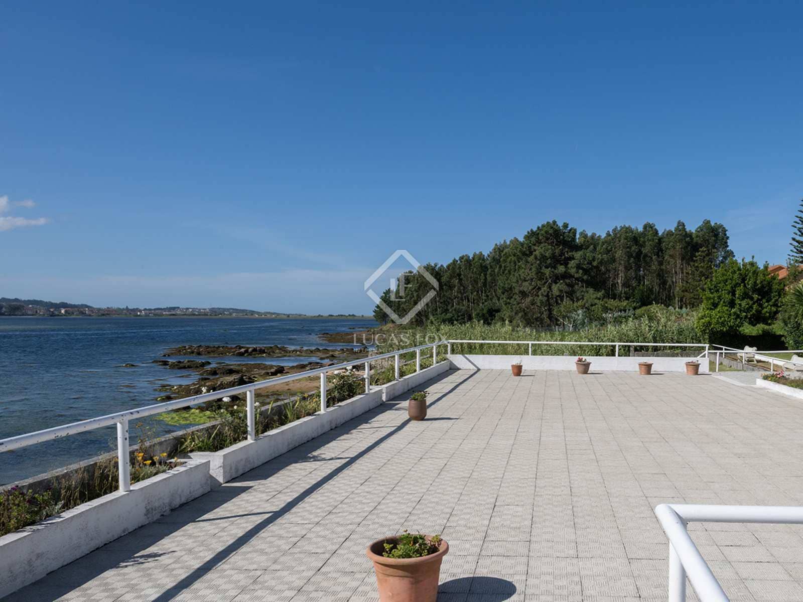 30 soveværelse Erhverv til salg i O Grove med swimmingpool garage - € 2.900.000 (Ref: 8449312)