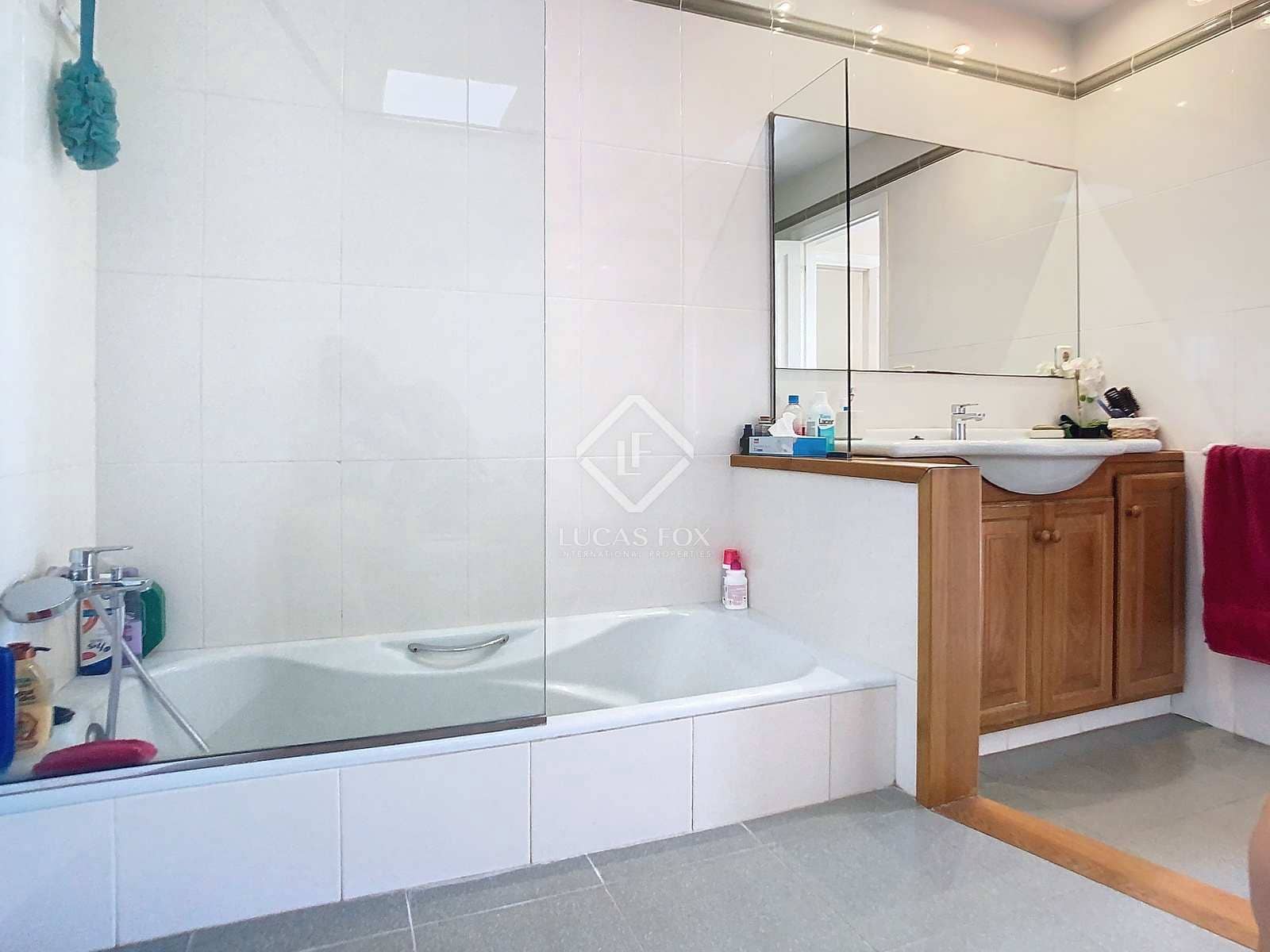 4 slaapkamer Villa te koop in Mahon / Mao met zwembad garage - € 690.000 (Ref: 8454026)