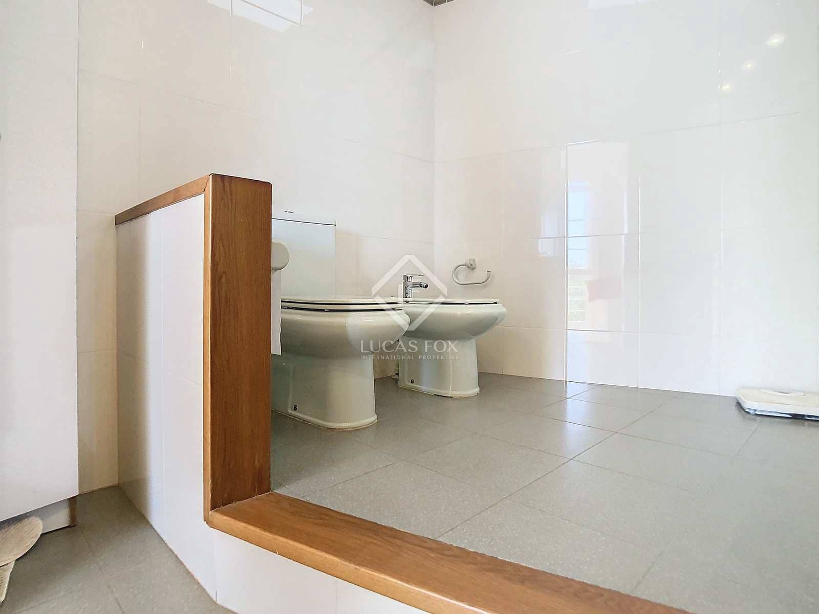 4 slaapkamer Villa te koop in Mahon / Mao met zwembad garage - € 690.000 (Ref: 8454026)