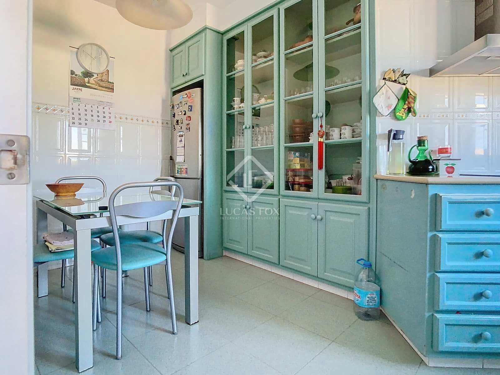 4 slaapkamer Villa te koop in Mahon / Mao met zwembad garage - € 690.000 (Ref: 8454026)