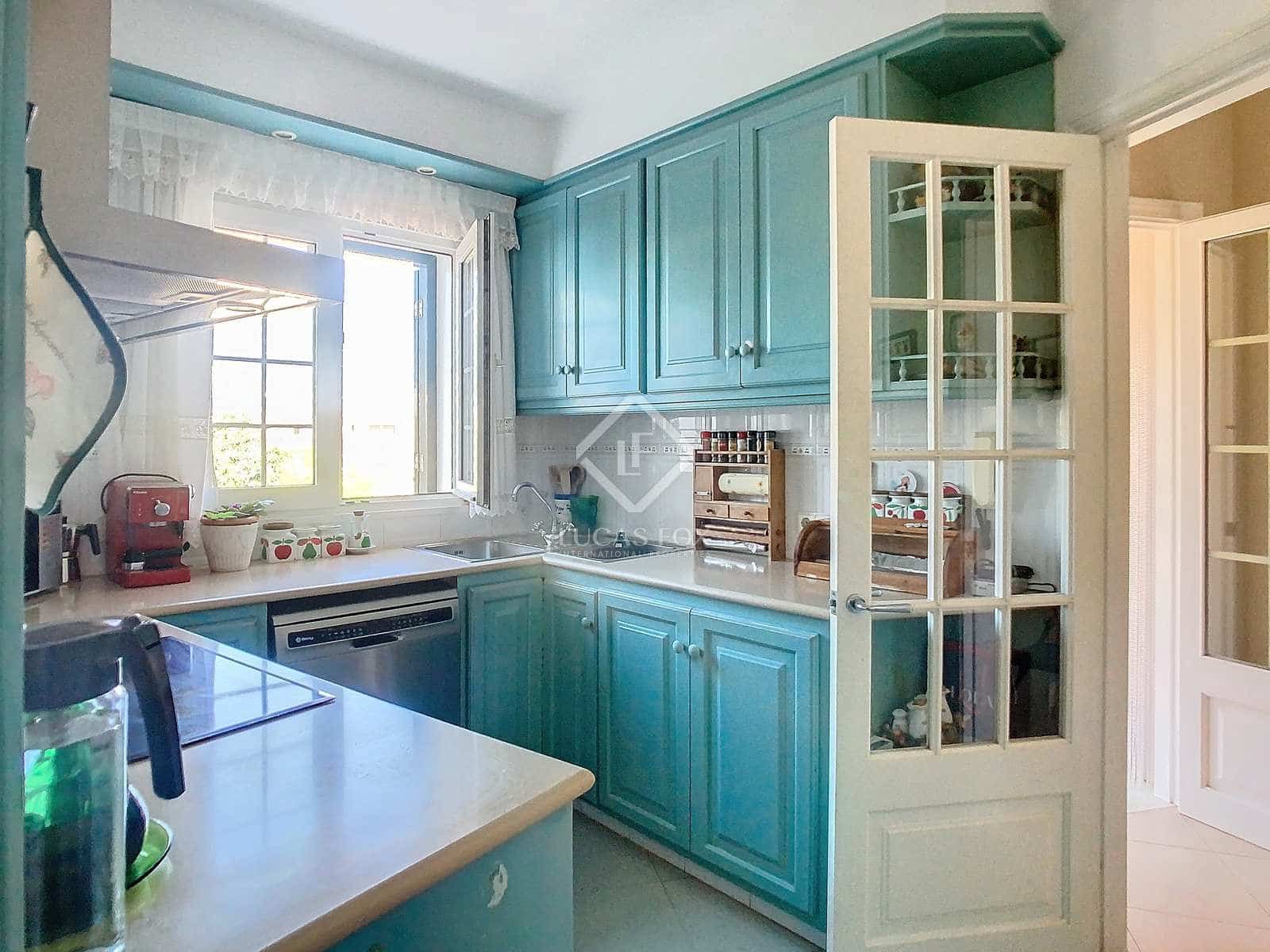 4 slaapkamer Villa te koop in Mahon / Mao met zwembad garage - € 690.000 (Ref: 8454026)