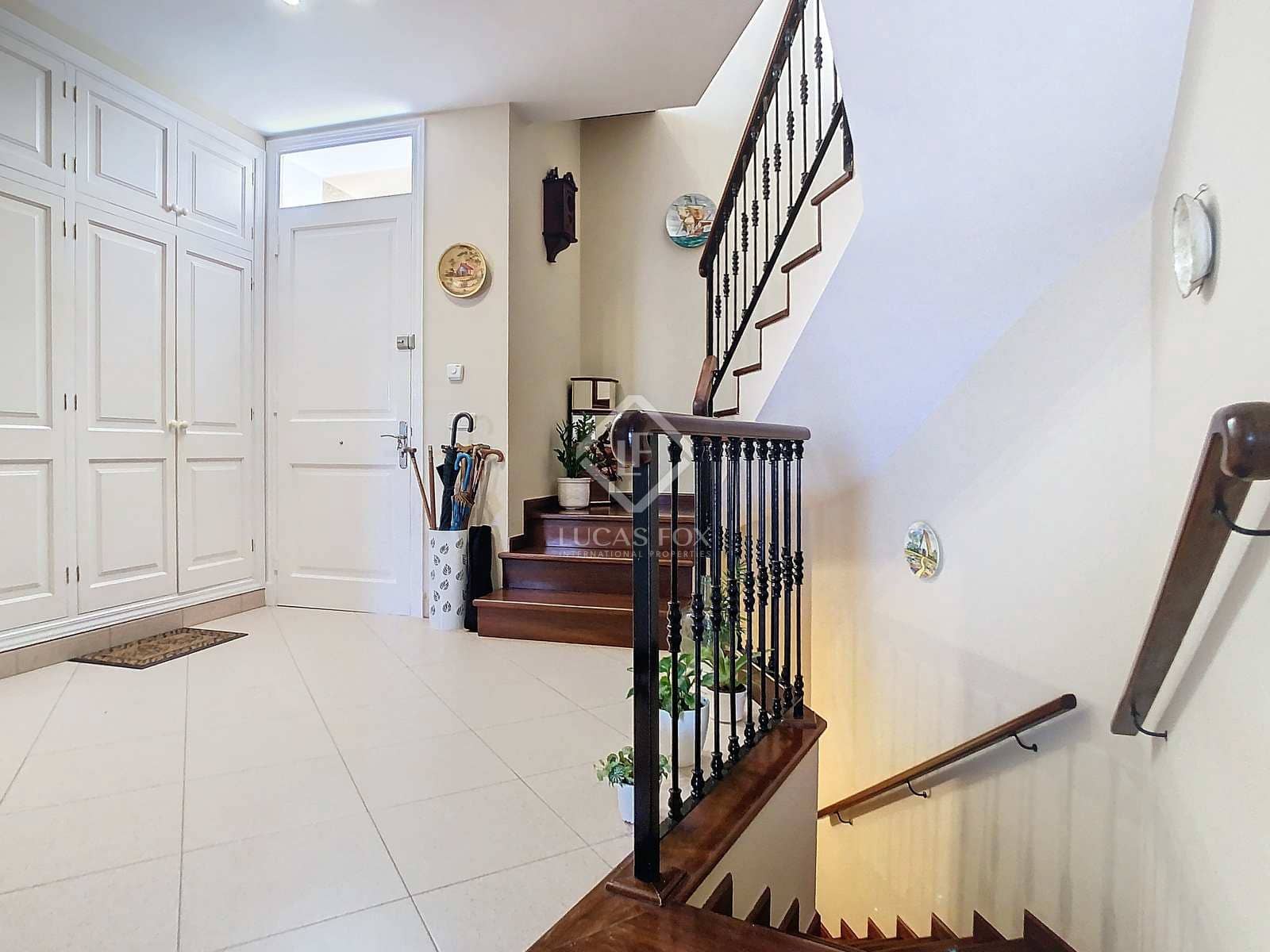 4 slaapkamer Villa te koop in Mahon / Mao met zwembad garage - € 690.000 (Ref: 8454026)