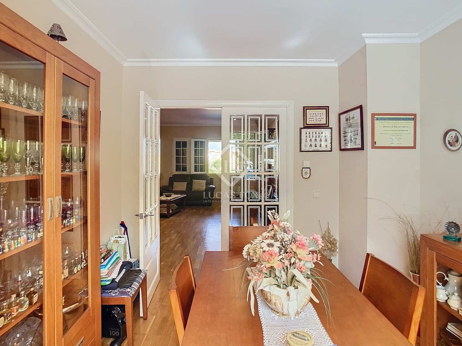 4 slaapkamer Villa te koop in Mahon / Mao met zwembad garage - € 690.000 (Ref: 8454026)