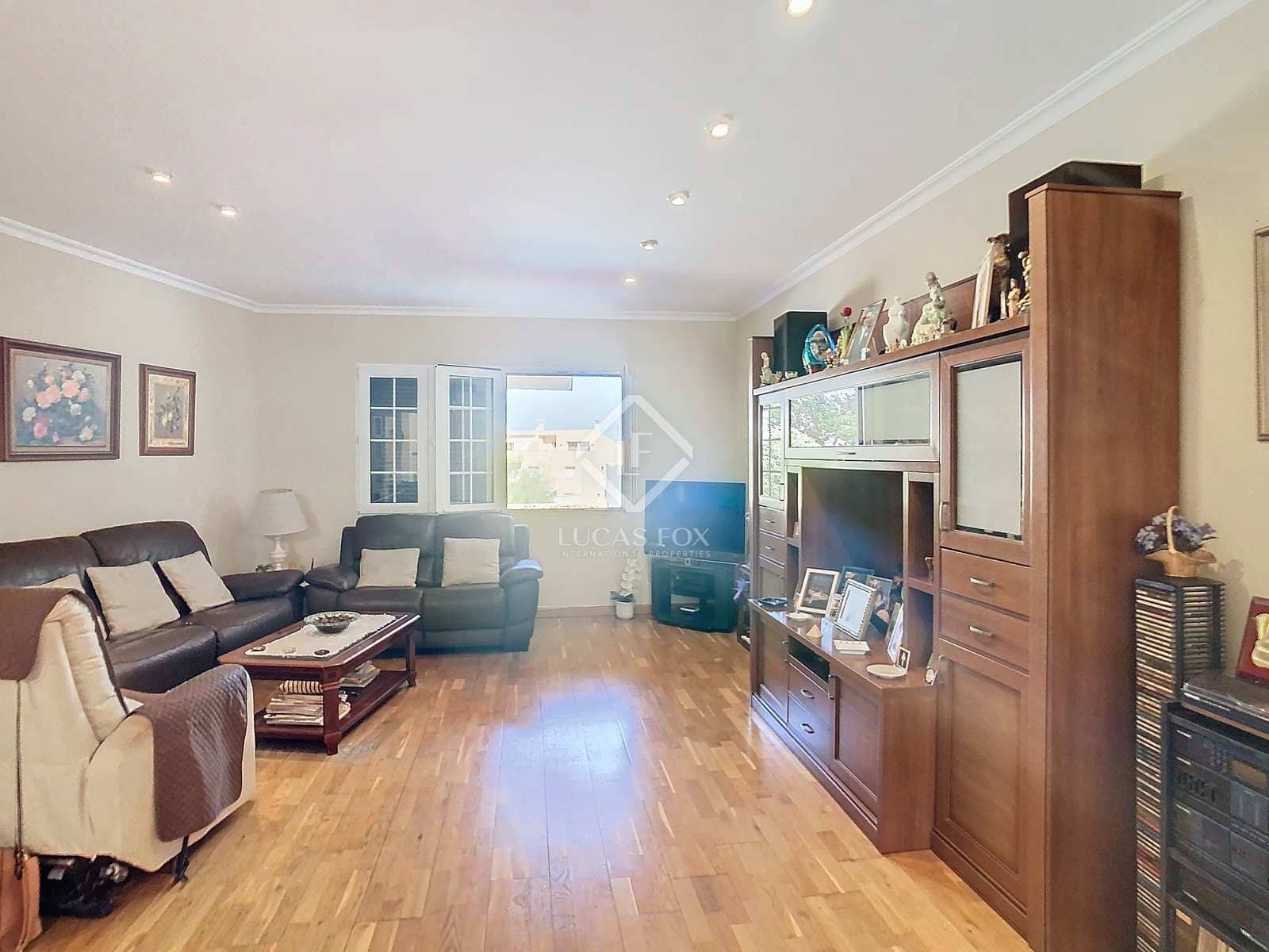 4 slaapkamer Villa te koop in Mahon / Mao met zwembad garage - € 690.000 (Ref: 8454026)