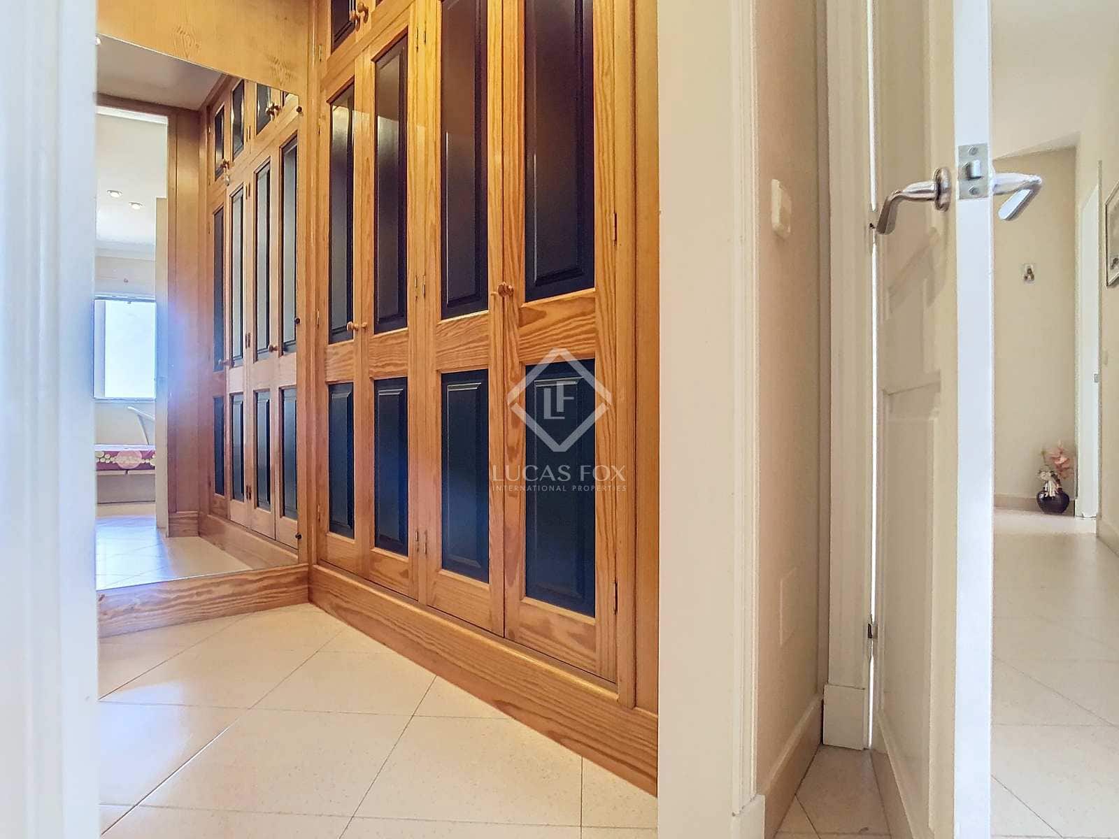 4 slaapkamer Villa te koop in Mahon / Mao met zwembad garage - € 690.000 (Ref: 8454026)