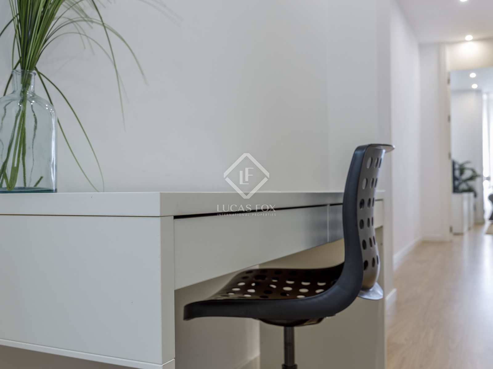 3 quarto Apartamento para arrendar em Valencia cidade - 2 300 € (Ref: 8456278)