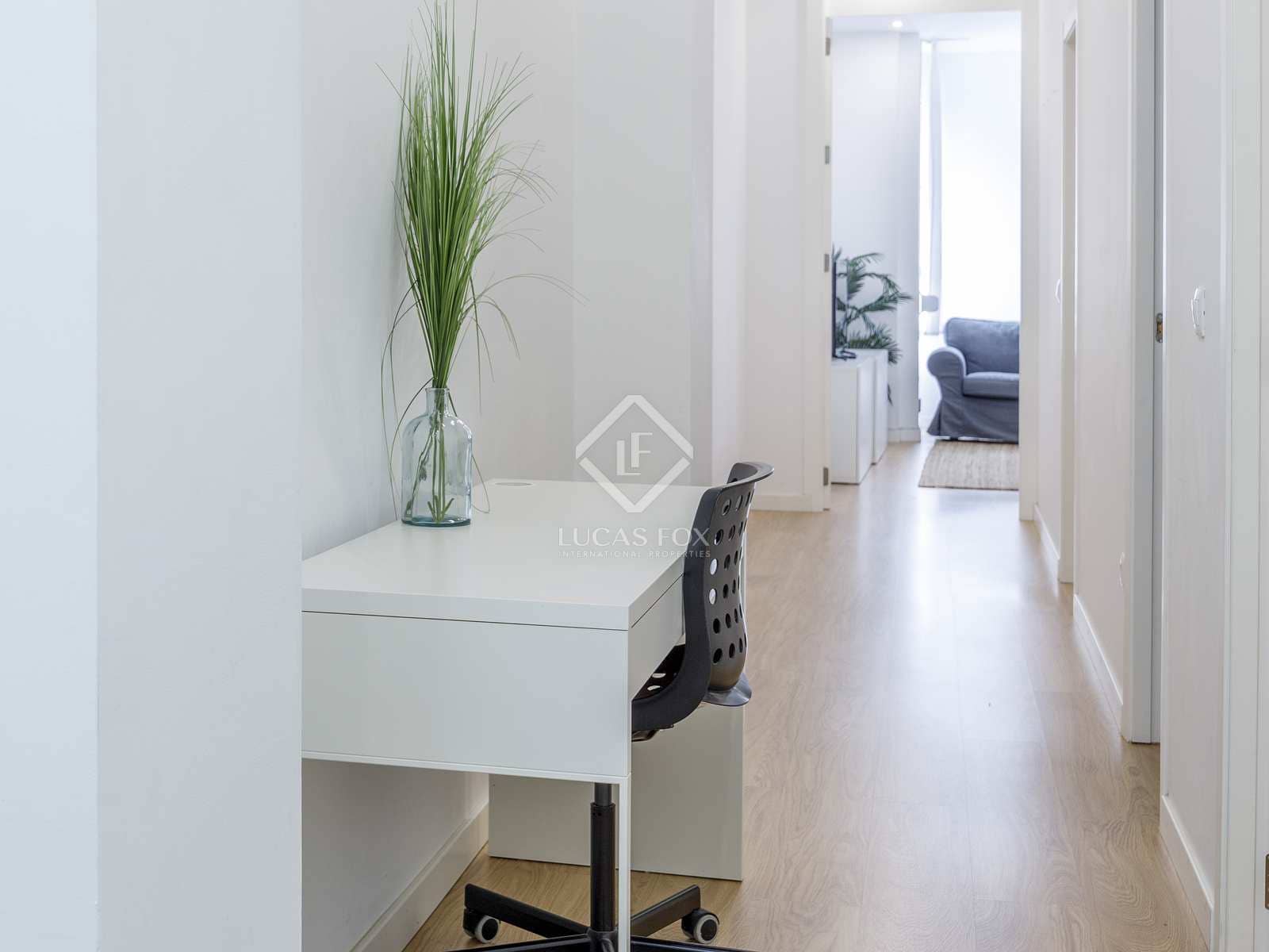 3 quarto Apartamento para arrendar em Valencia cidade - 2 300 € (Ref: 8456278)