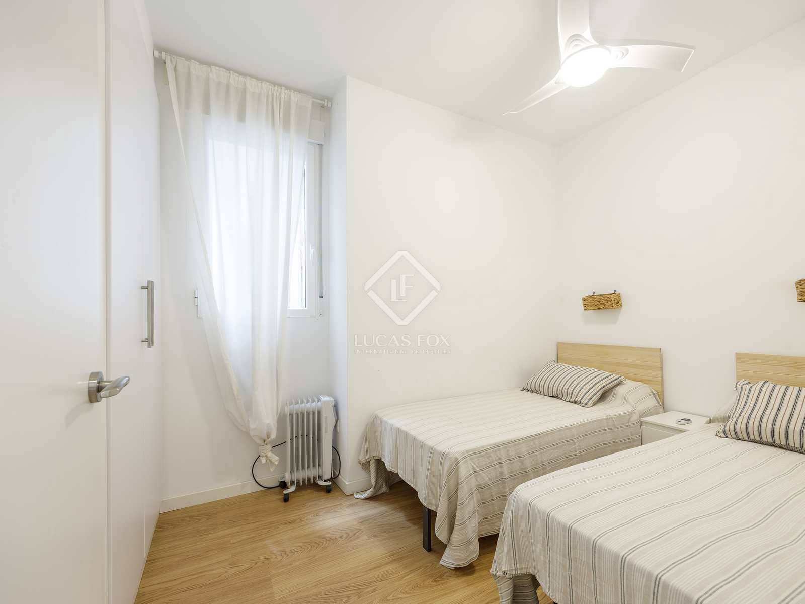 3 quarto Apartamento para arrendar em Valencia cidade - 2 300 € (Ref: 8456278)