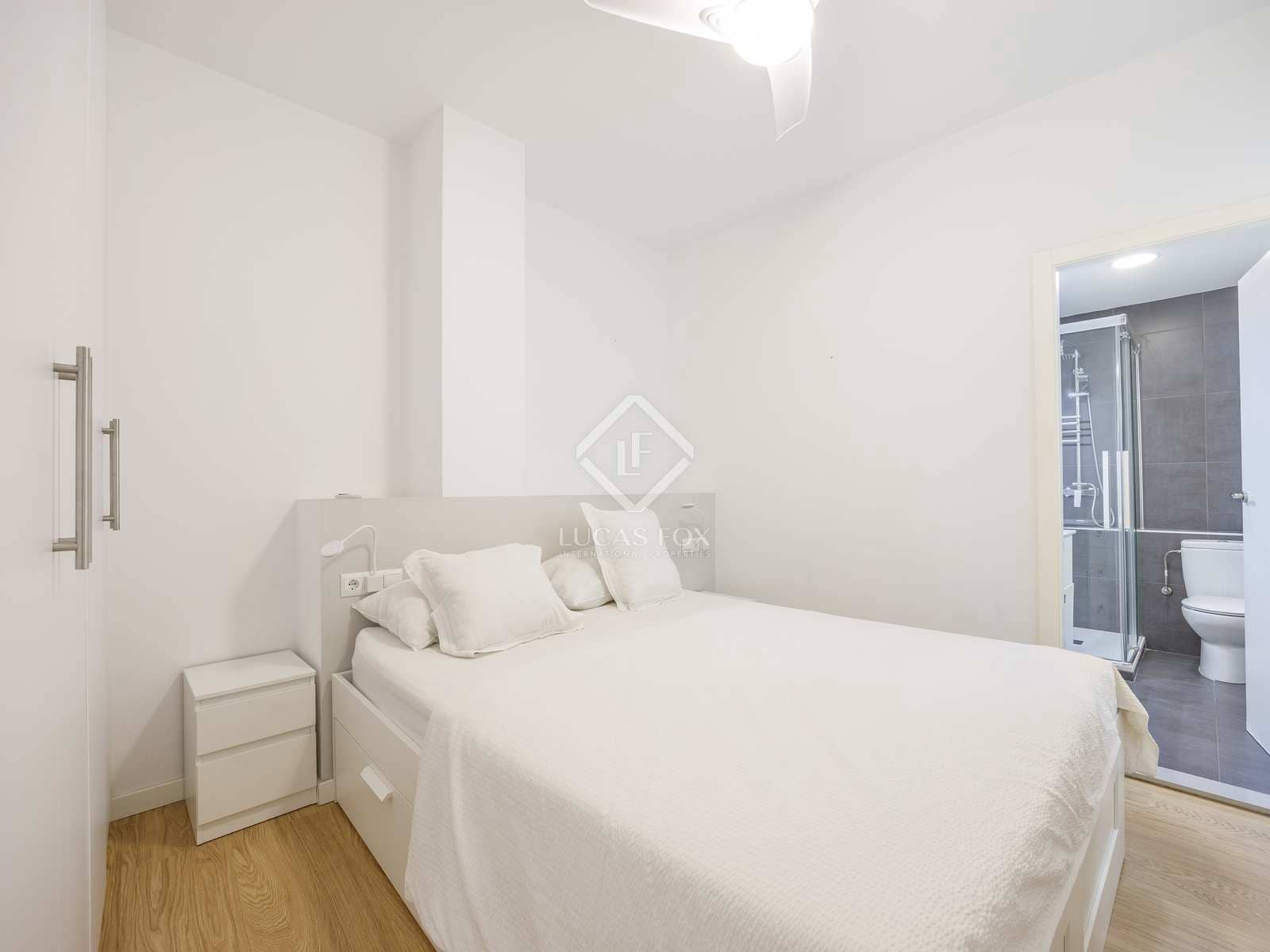 3 quarto Apartamento para arrendar em Valencia cidade - 2 300 € (Ref: 8456278)
