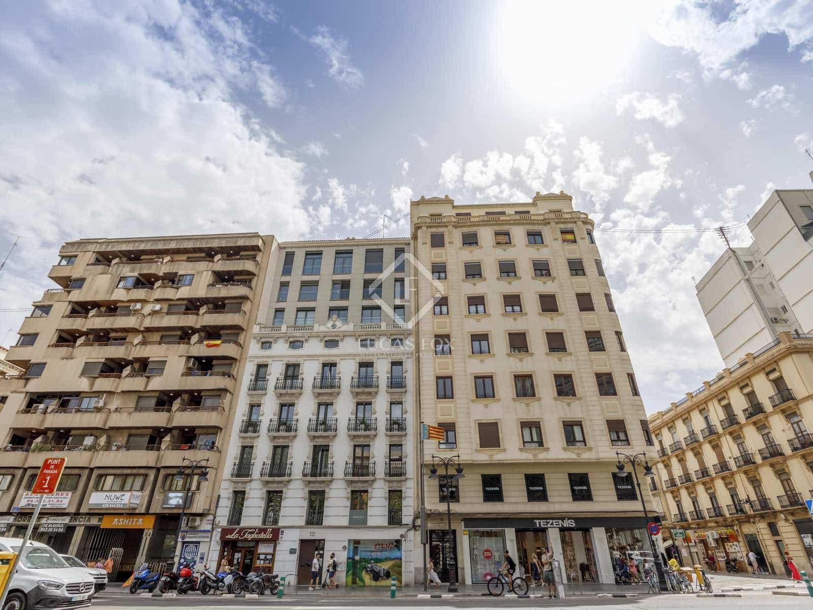 3 quarto Apartamento para arrendar em Valencia cidade - 2 300 € (Ref: 8456278)