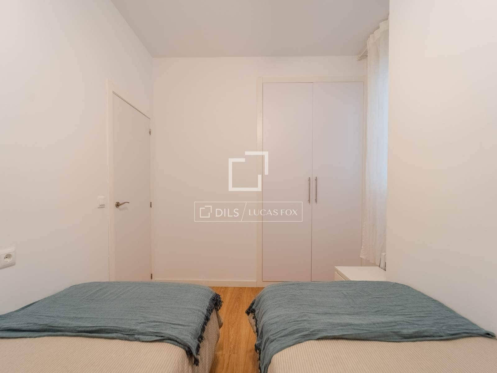 3 bedroom Apartment for rent in Valencia city - € 2,300 (Ref: 8456278)