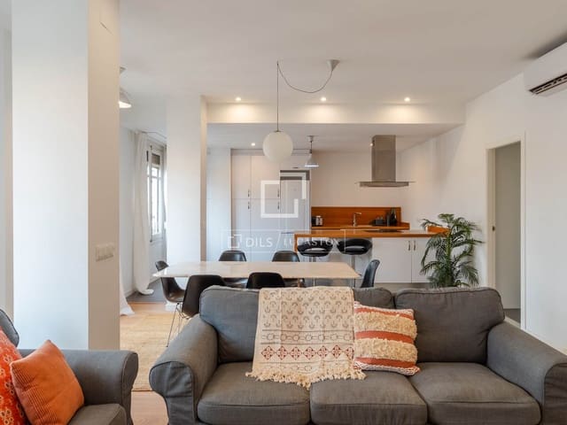 3 soverom Leilighet til leie i Valencia by - € 2 300 (Ref: 8456278)