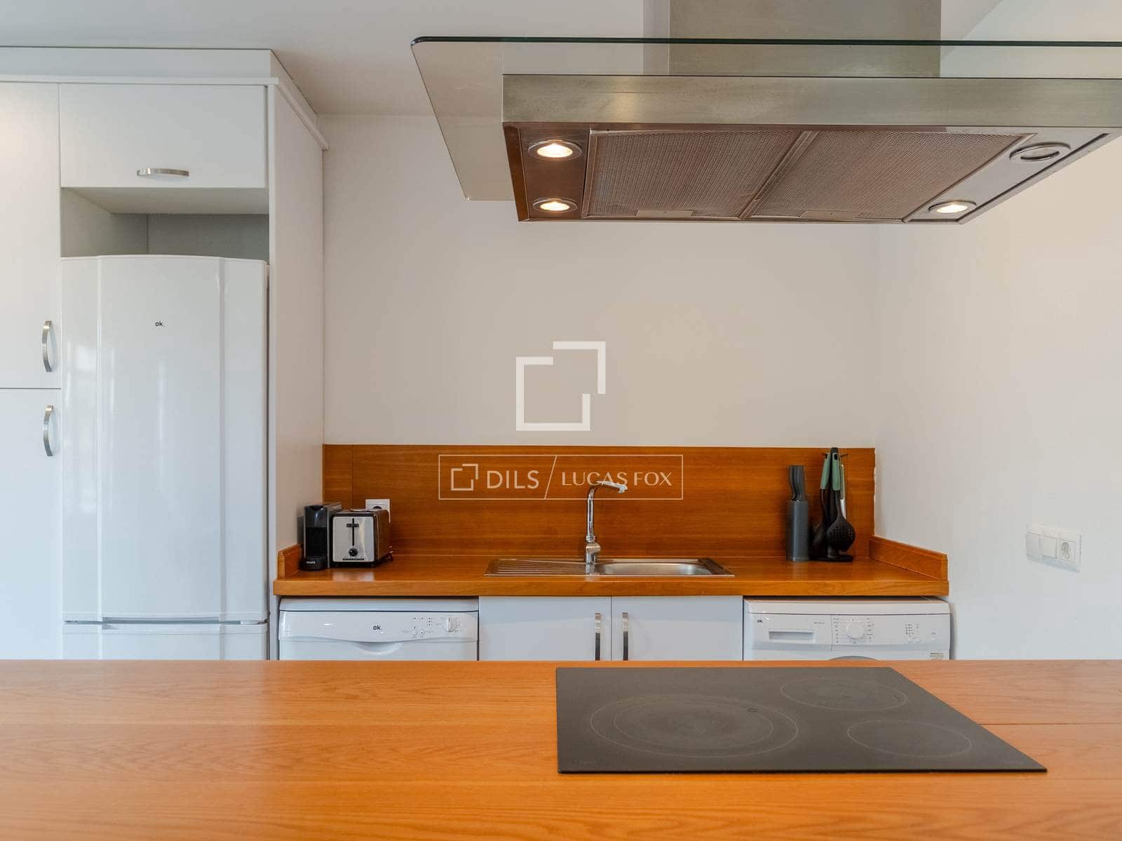 3 bedroom Apartment for rent in Valencia city - € 2,300 (Ref: 8456278)