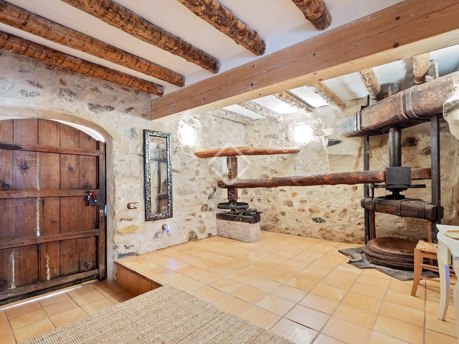 4 soverom Villa til salgs i El Molar - € 825 000 (Ref: 8456412)