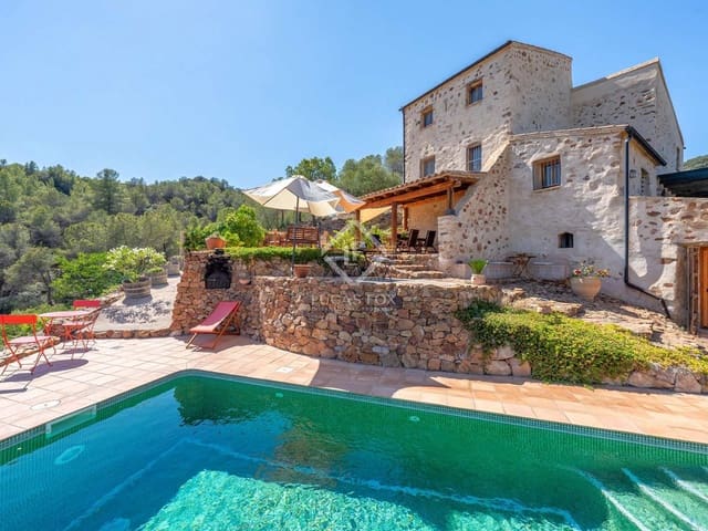 4 bedroom Villa for sale in El Molar with pool garage - € 825,000 (Ref: 8456412)