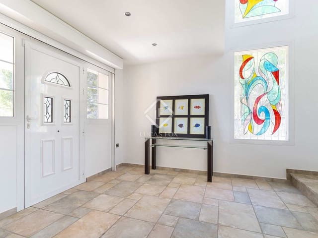 3 Zimmer Villa zu verkaufen in Altea mit Pool Garage - 690.000 € (Ref: 8459267)