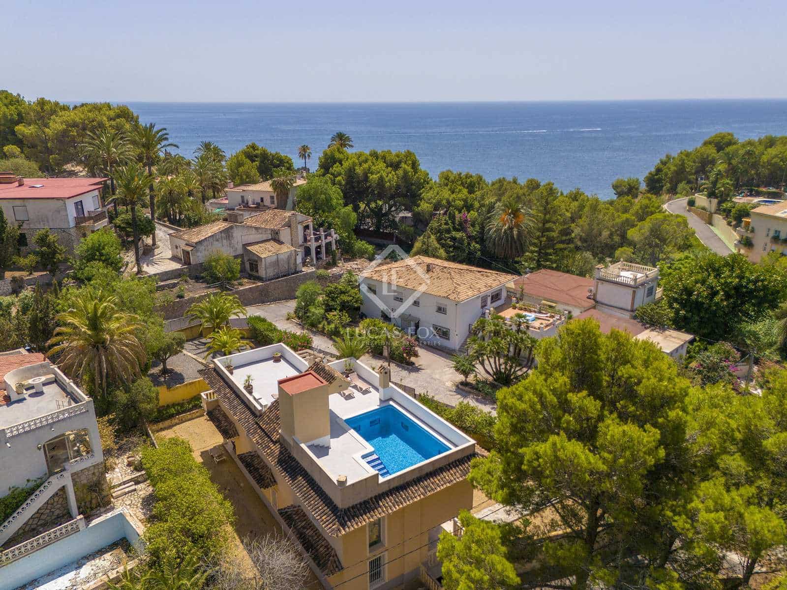 3 bedroom Villa for sale in Altea with pool garage - € 690,000 (Ref: 8459267)