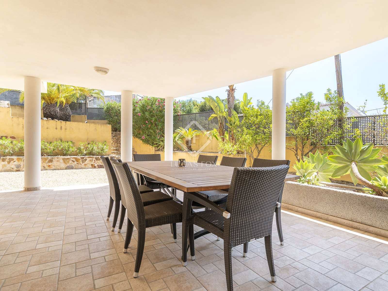 3 bedroom Villa for sale in Altea with pool garage - € 690,000 (Ref: 8459267)