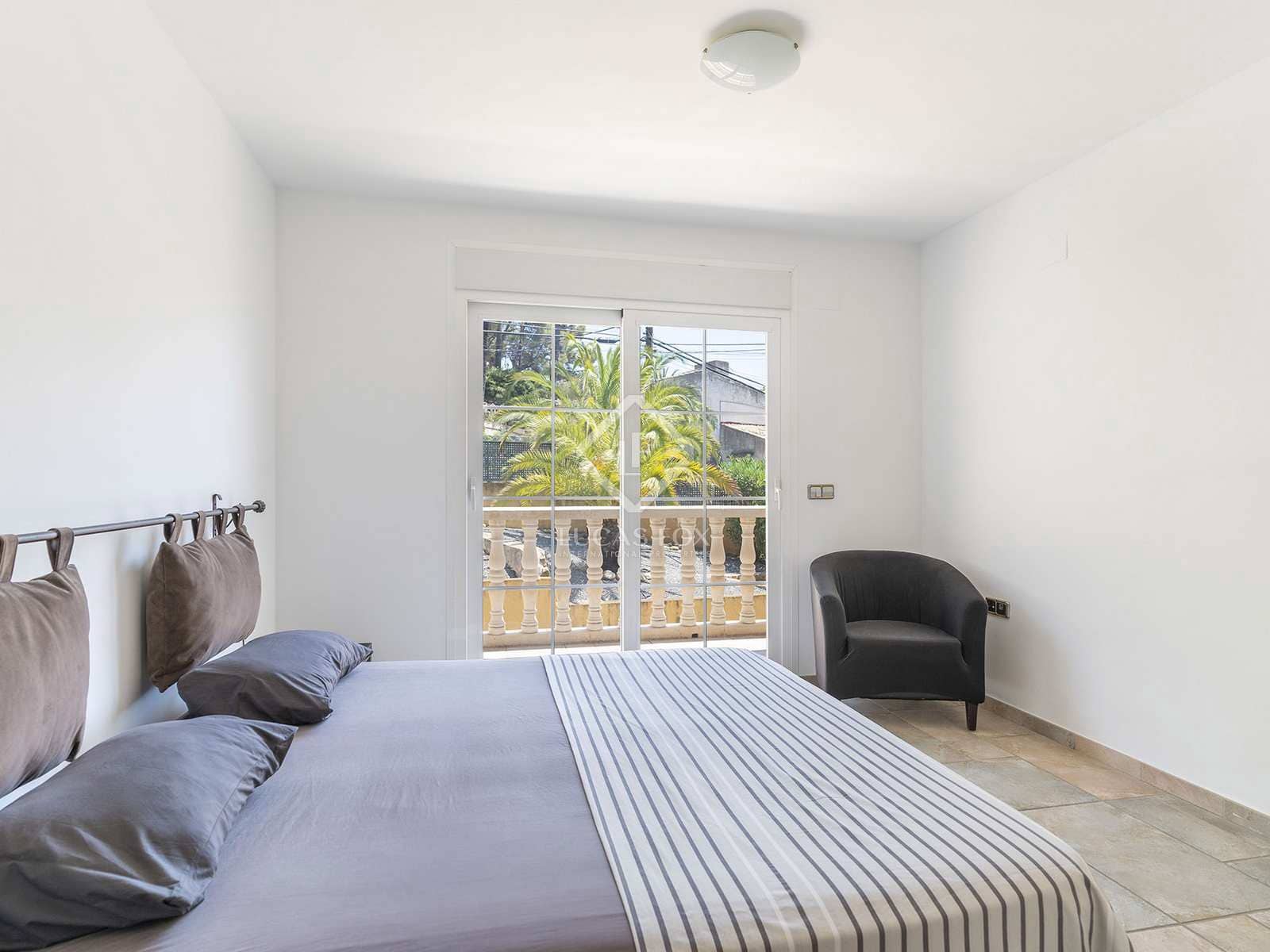 3 bedroom Villa for sale in Altea with pool garage - € 690,000 (Ref: 8459267)