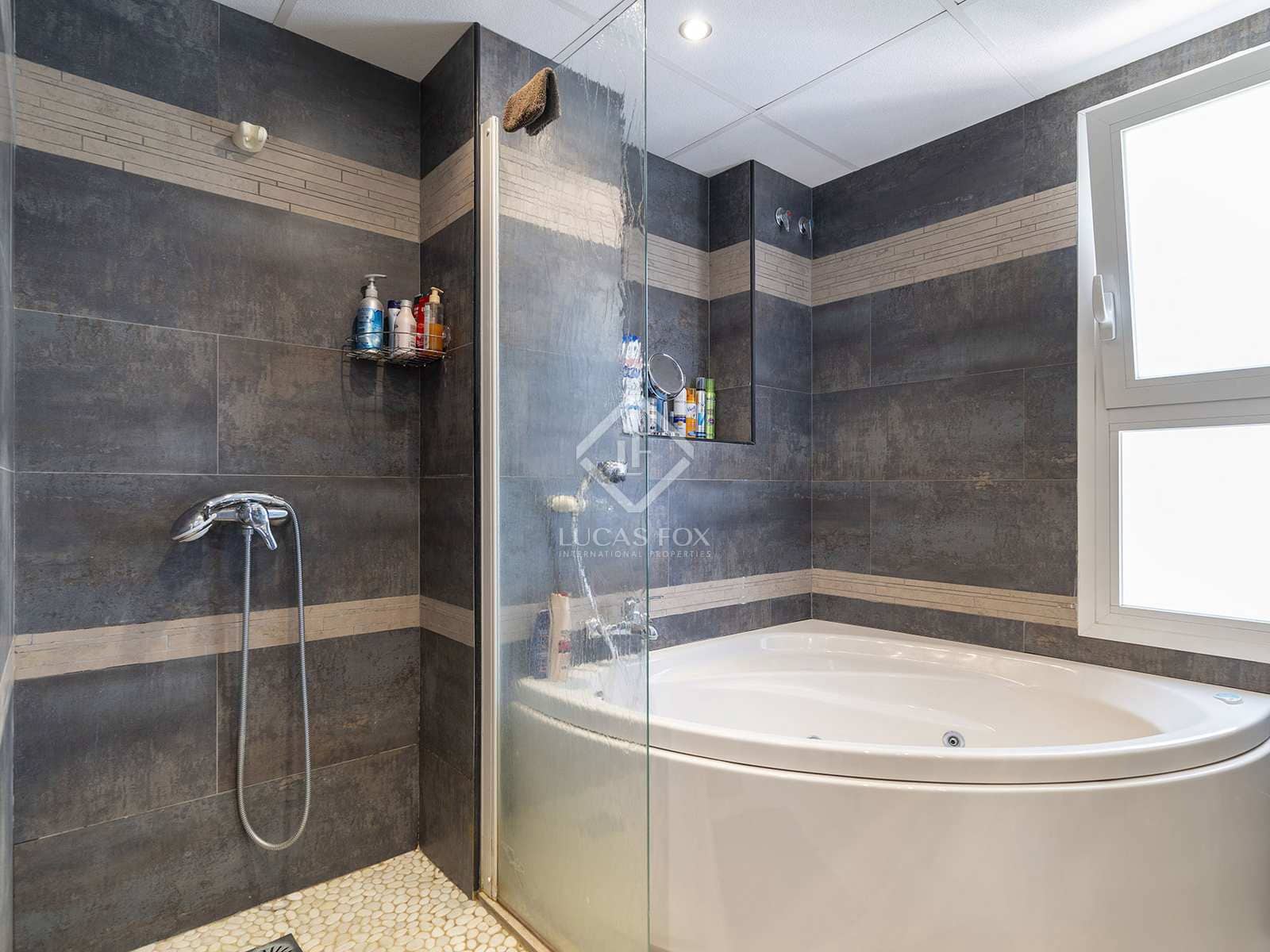 3 bedroom Villa for sale in Altea with pool garage - € 690,000 (Ref: 8459267)