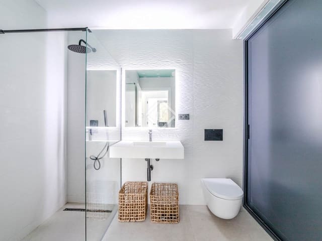 5 soverom Villa til salgs i Sant Pere de Ribes med svømmebasseng garasje - € 720 000 (Ref: 8460971)