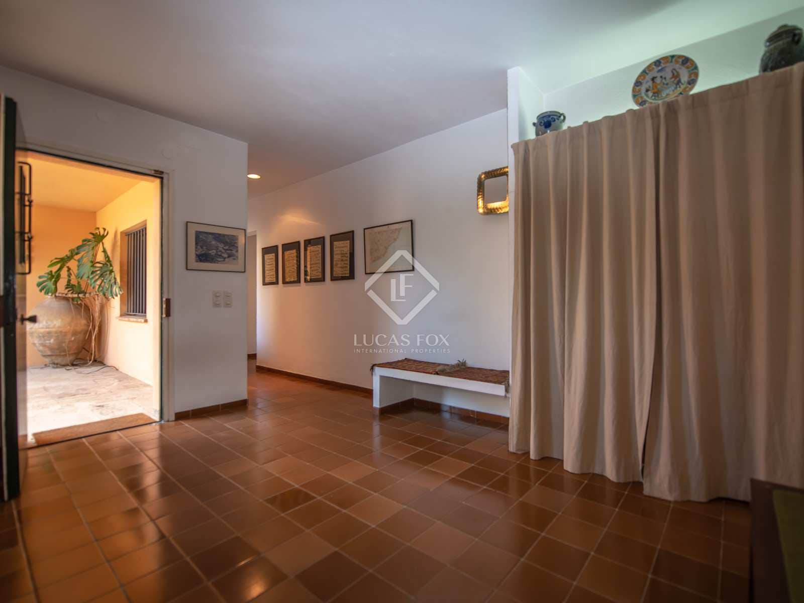 4 bedroom Villa for sale in Santa Cristina d'Aro with pool garage - € 1,000,000 (Ref: 8462285)