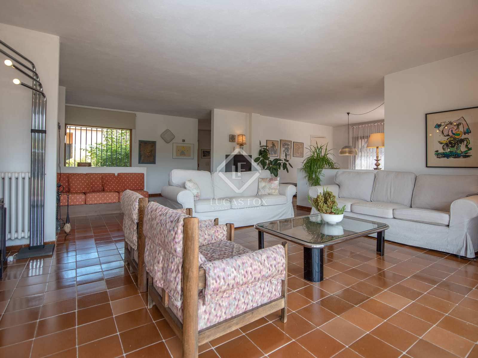 4 bedroom Villa for sale in Santa Cristina d'Aro with pool garage - € 1,000,000 (Ref: 8462285)