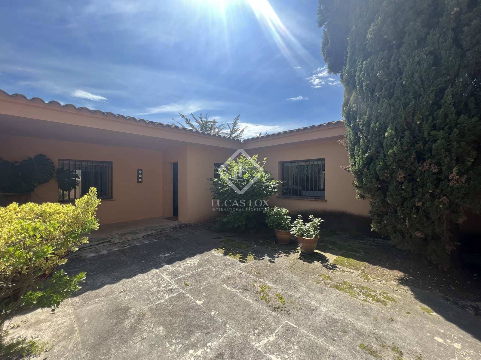 4 bedroom Villa for sale in Santa Cristina d'Aro with pool garage - € 1,000,000 (Ref: 8462285)