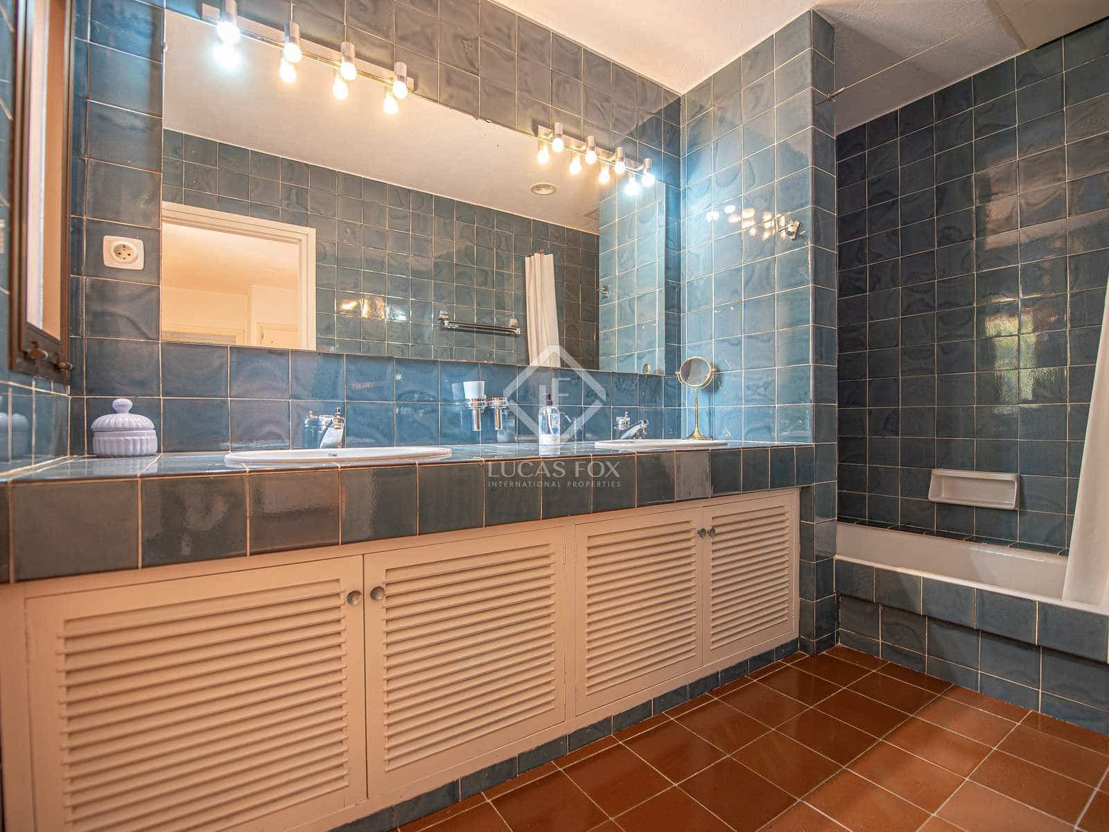 4 bedroom Villa for sale in Santa Cristina d'Aro with pool garage - € 1,000,000 (Ref: 8462285)