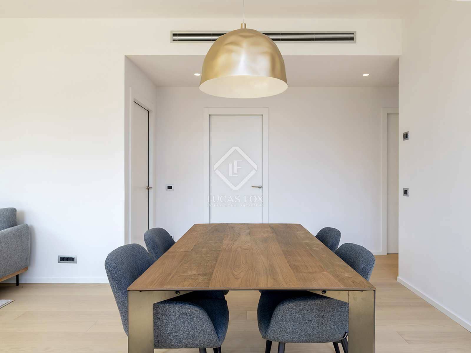 2 Zimmer Apartment zu vermieten in Barcelona Stadt mit Garage - 4.000 € (Ref: 8462661)