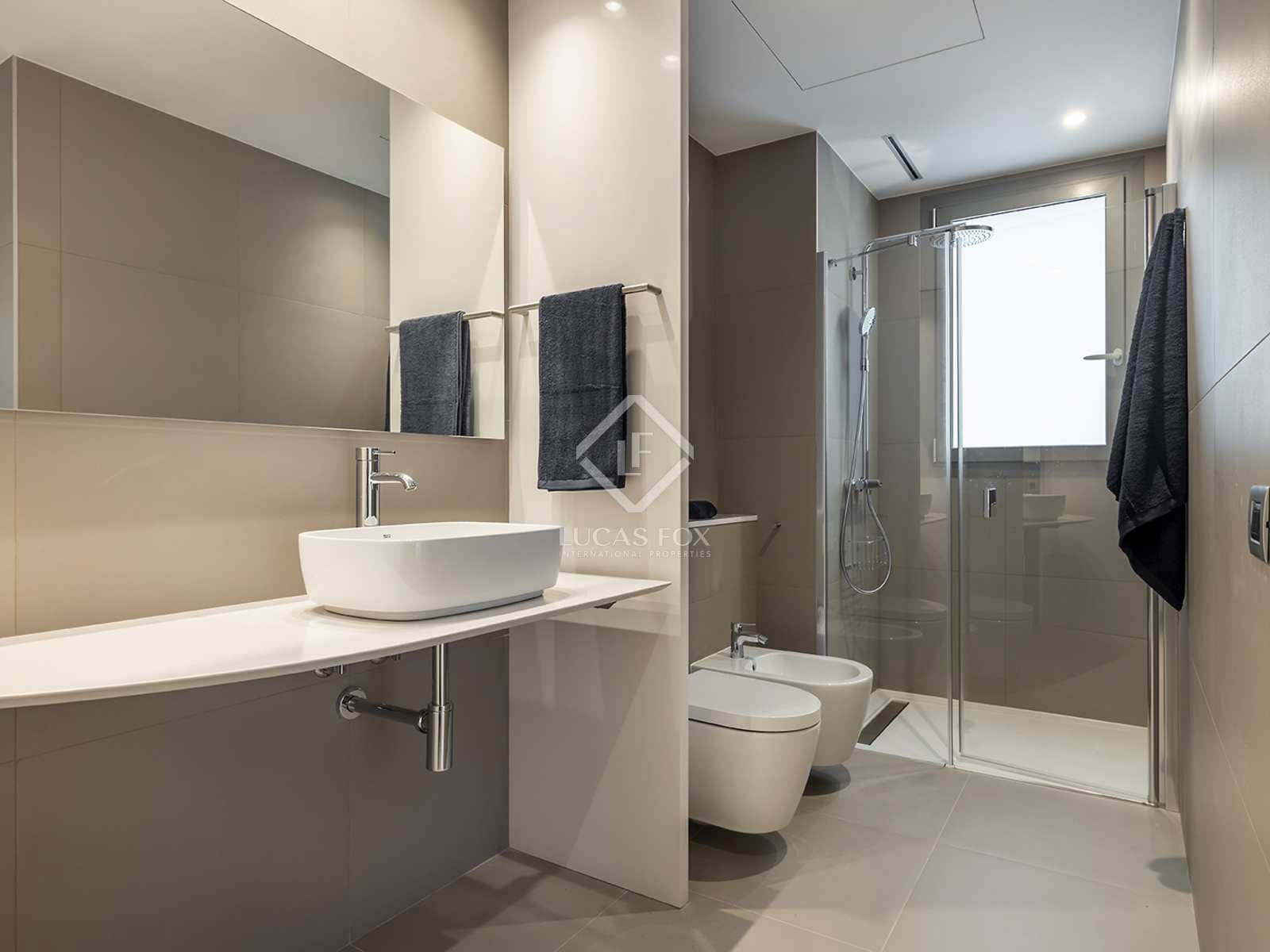 2 Zimmer Apartment zu vermieten in Barcelona Stadt mit Garage - 4.000 € (Ref: 8462661)